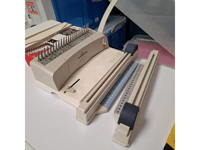 Diverse kantoorgerei - afbeelding 5 van  7