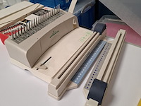 Diverse kantoorgerei - afbeelding 5 van  7