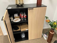 Diverse kantoorinventaris en decoratie - afbeelding 3 van  6