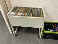 Diverse kantoorinventaris - afbeelding 13 van  14