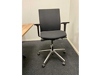 Diverse kantoorinventaris - afbeelding 2 van  12