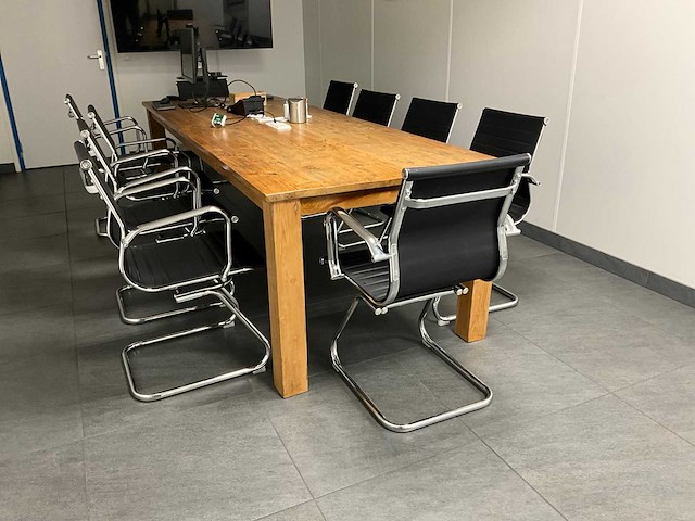 Diverse kantoorinventaris - afbeelding 2 van  8