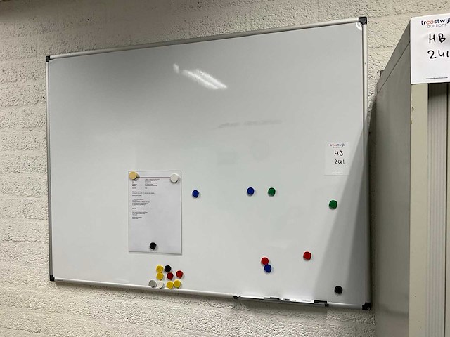 Diverse kantoorinventaris - afbeelding 3 van  14