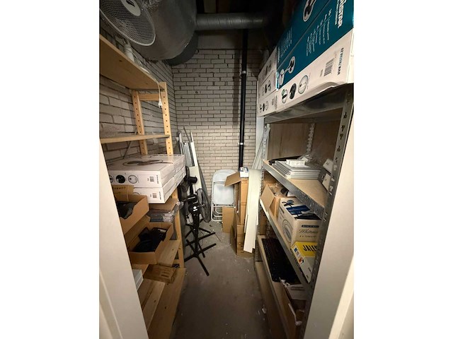 Diverse kantoorinventaris - afbeelding 8 van  15