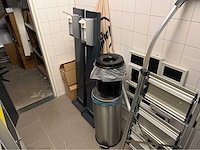 Diverse kantoorinventaris - afbeelding 13 van  15