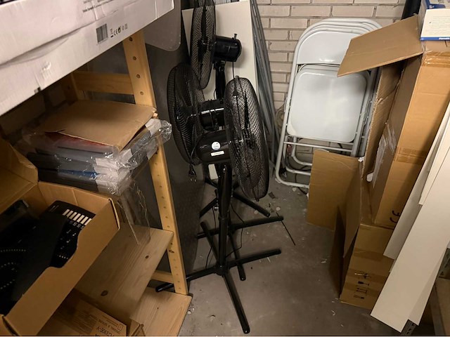 Diverse kantoorinventaris - afbeelding 15 van  15