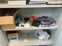 Diverse kantoorinventaris - afbeelding 1 van  2