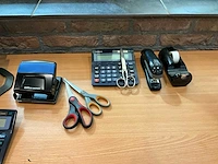 Diverse kantoorinventaris - afbeelding 2 van  15