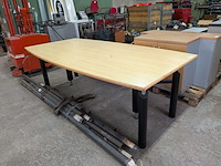 Diverse kantoorinventaris - afbeelding 19 van  29