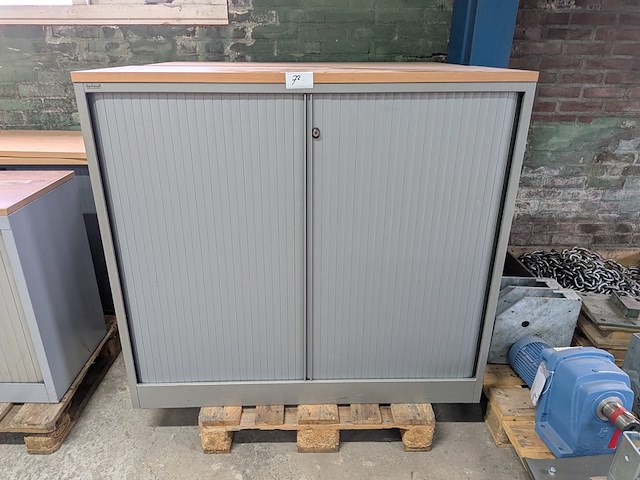 Diverse kantoorinventaris - afbeelding 25 van  29