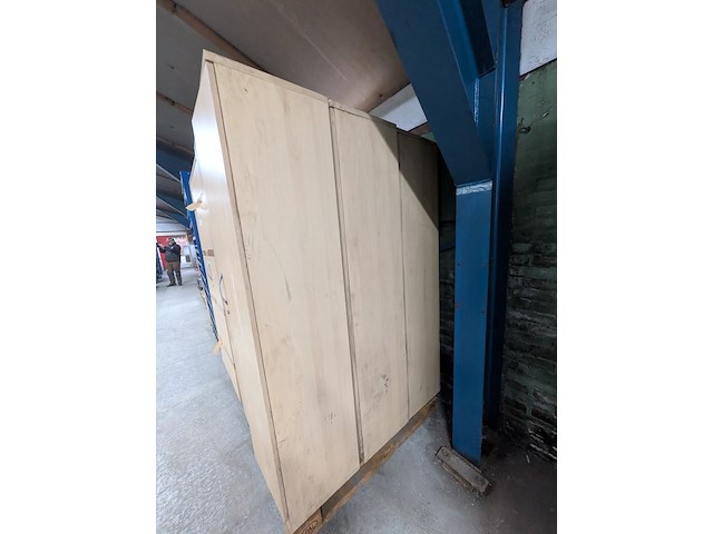 Diverse kantoorinventaris - afbeelding 8 van  12