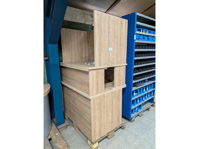 Diverse kantoorinventaris - afbeelding 11 van  12