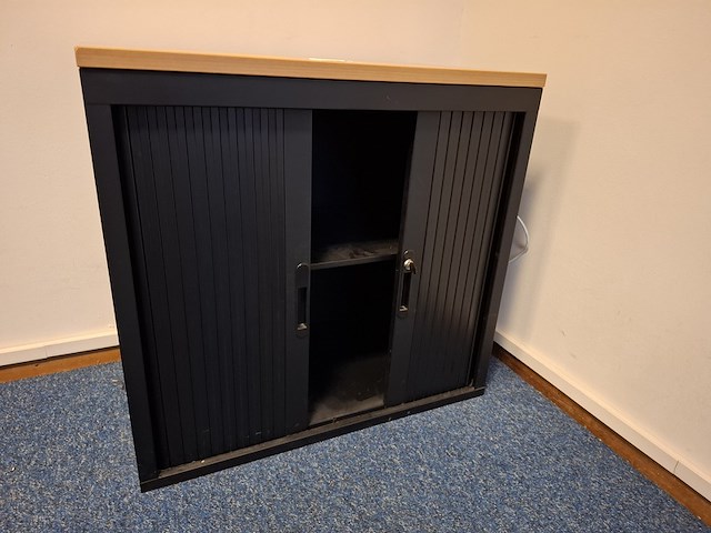 Diverse kantoorinventaris - afbeelding 5 van  5