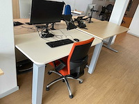 Diverse kantoorinventarissen - afbeelding 6 van  7