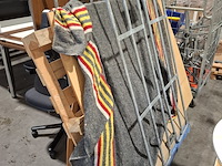 Diverse kantoormeubilair - afbeelding 7 van  10