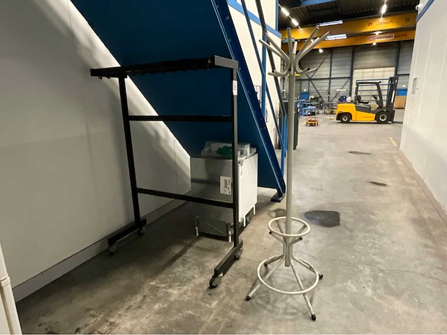 Diverse kapstokken (2x) - afbeelding 1 van  3