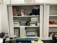 Diverse kasten met inhoud - afbeelding 8 van  14