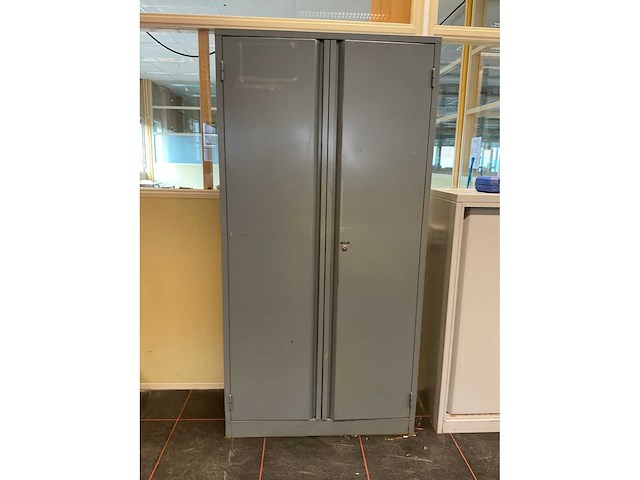 Diverse kasten - afbeelding 4 van  8