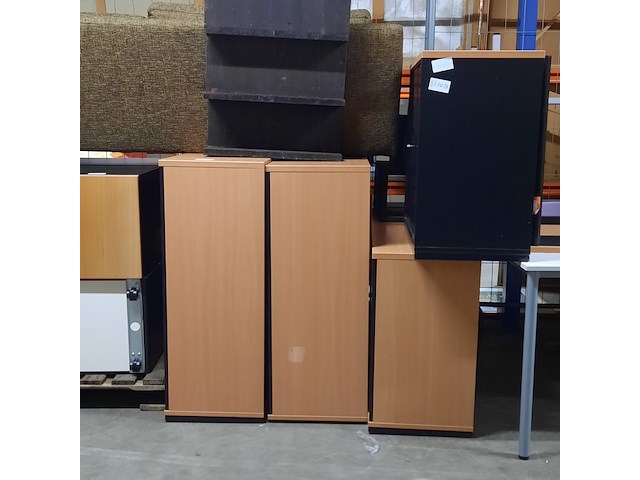 Diverse kasten - afbeelding 5 van  10