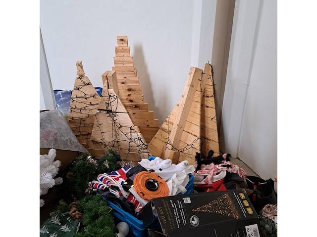 Diverse kerst- en feestspullen - afbeelding 4 van  8