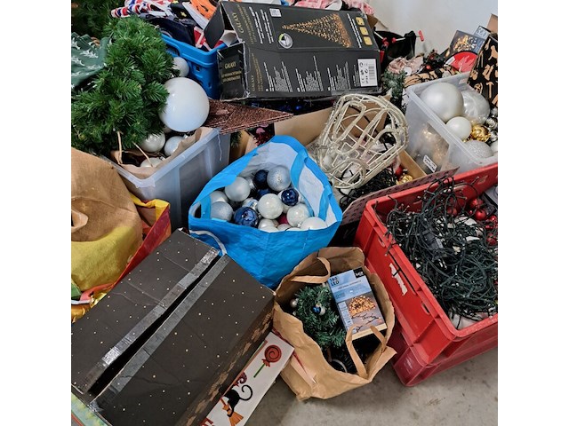 Diverse kerst- en feestspullen - afbeelding 6 van  8