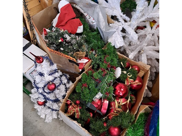 Diverse kerst- en feestspullen - afbeelding 8 van  8