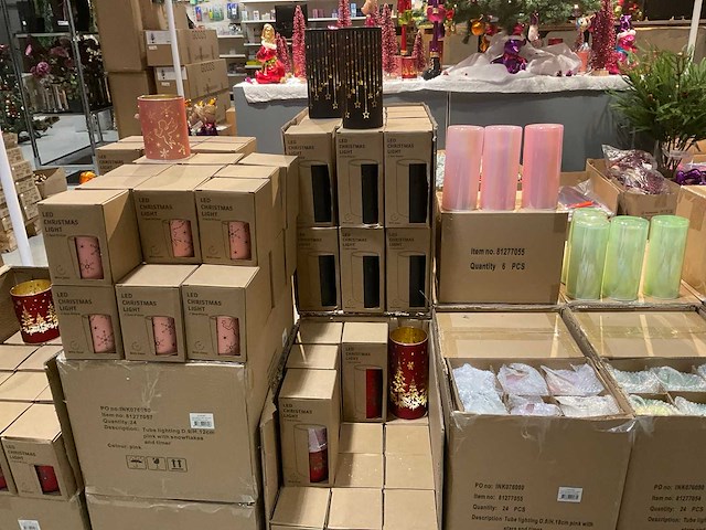 Diverse kerstdecoraties - afbeelding 12 van  12