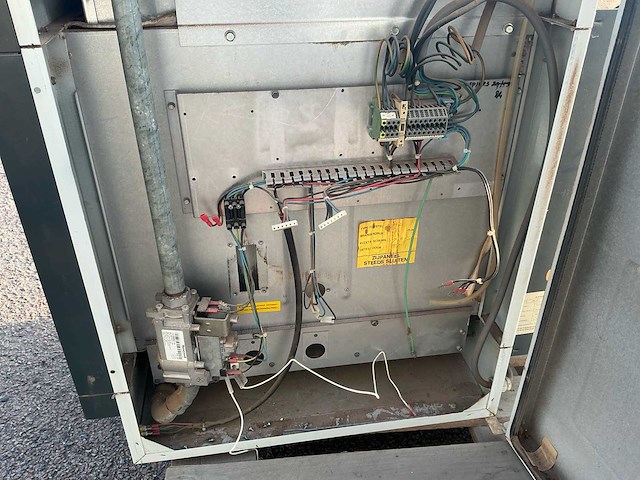 Diverse ketels en afzuiger (4x) waaronder 2021 intergas hre 28/24a - cv-ketel - afbeelding 6 van  35
