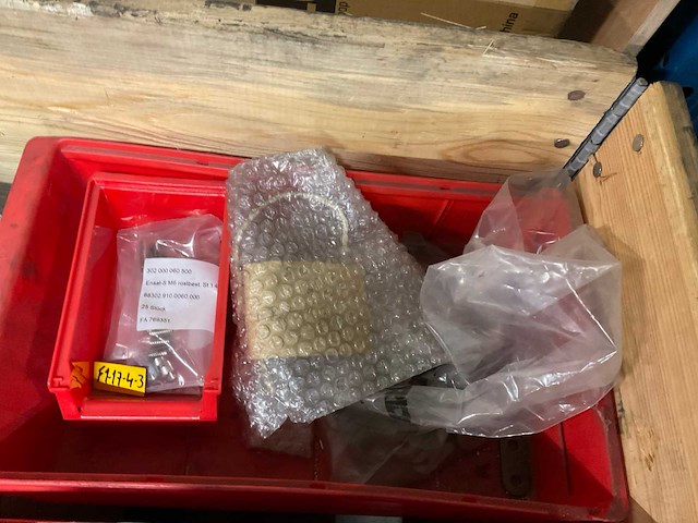 Diverse ketting en toebehoren - afbeelding 7 van  11