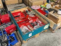 Diverse kettingen en onderdelen - afbeelding 1 van  8