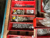 Diverse kettingen en onderdelen - afbeelding 4 van  8