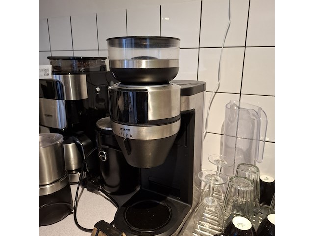 Diverse keuken benodigdheden - afbeelding 2 van  8