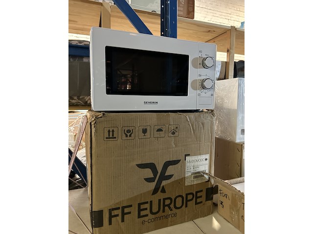 Diverse keukenbenodigdheden w.o. magnetron w.o. severin, brabantia - afbeelding 3 van  10