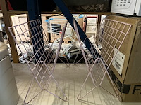 Diverse keukenbenodigdheden w.o. magnetron w.o. severin, brabantia - afbeelding 6 van  10