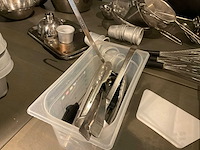 Diverse keukenbenodigdheden - afbeelding 6 van  10