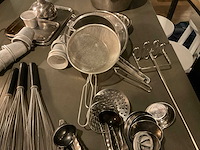Diverse keukenbenodigdheden - afbeelding 10 van  10