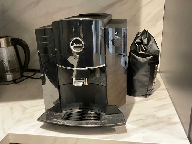 Diverse keukenbenodigdheden - afbeelding 4 van  10