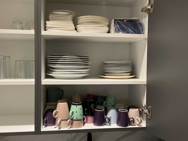 Diverse keukenbenodigdheden - afbeelding 6 van  10