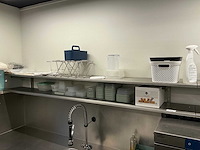 Diverse keukenbenodigdheden - afbeelding 1 van  4