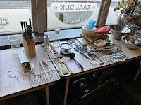 Diverse keukenbenodigdheden - afbeelding 2 van  7