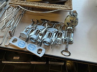 Diverse keukenbenodigdheden - afbeelding 7 van  7