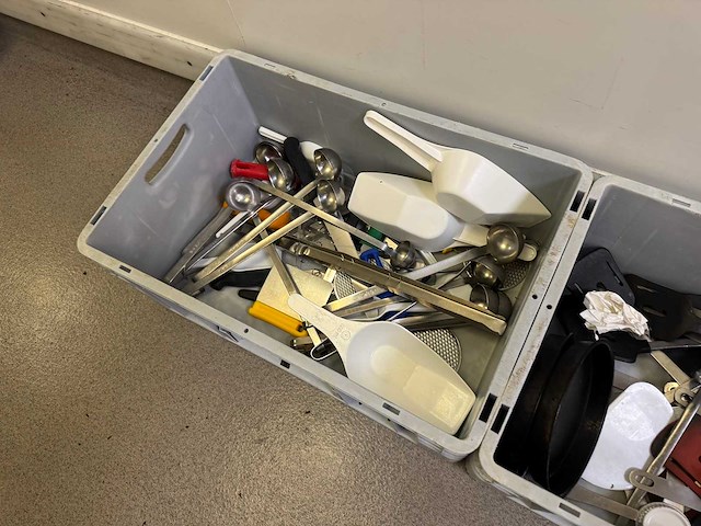 Diverse keukengerei - afbeelding 3 van  3