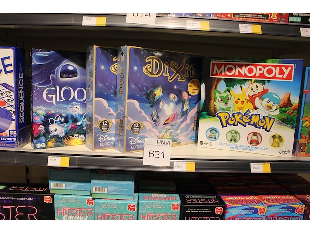 Diverse kinderspellen w.o. gloomys, disney dixit en pokemon monopoly, 4 stuks. - afbeelding 1 van  2