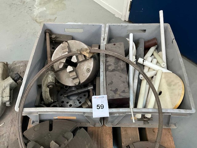 Diverse klauwplaten & draaibank onderdelen - afbeelding 3 van  5