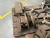 Diverse klauwplaten & draaibank onderdelen - afbeelding 4 van  5