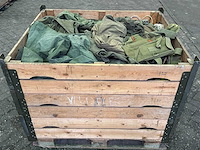 Diverse kleding landmacht - afbeelding 1 van  3