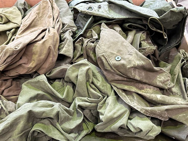 Diverse kleding landmacht - afbeelding 3 van  3