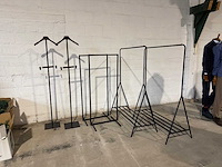 Diverse kledingrekken (6x) - afbeelding 1 van  4