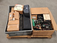 Diverse klipsch speakers en bas versterkers en onderdelen - afbeelding 12 van  19