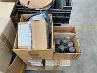 Diverse knieën, fittingen en doppen - afbeelding 7 van  10